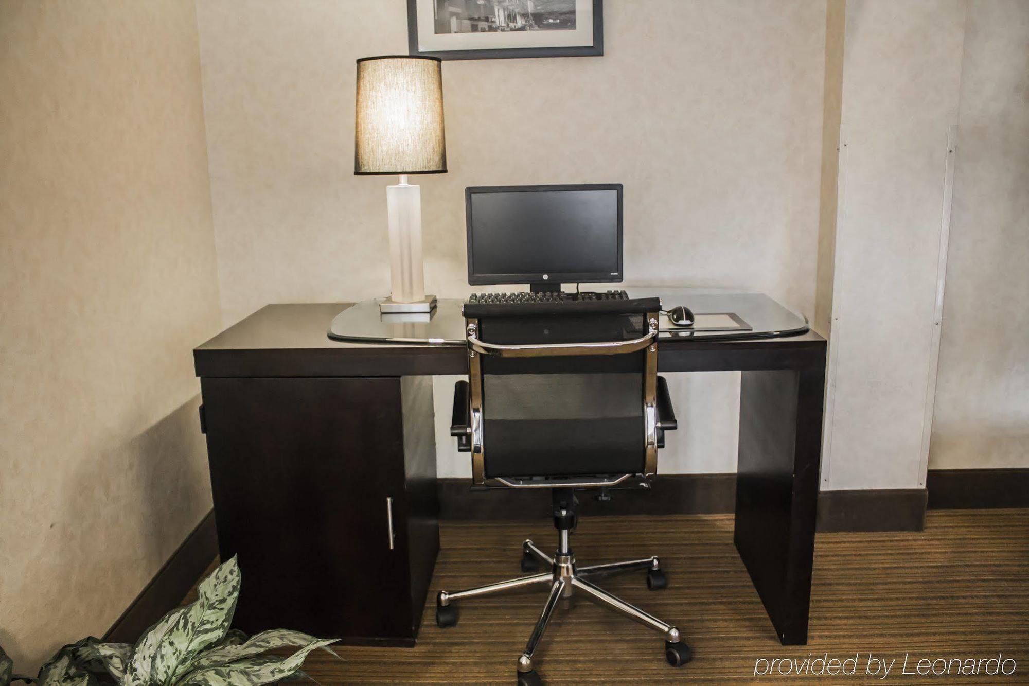 Sleep Inn Geistown Dış mekan fotoğraf